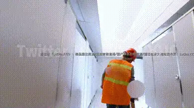 退网淫妻大神 #YQK 黑丝淫荡骚人妻露出勾引环卫工玩弄下体 #自购