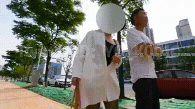 退网淫妻大神 #YQK 淫妻户外露出自慰 出来勾引大哥 #自购