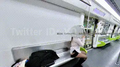 退网淫妻大神 #YQK 地铁露出勾引小哥玩弄骚B #自购