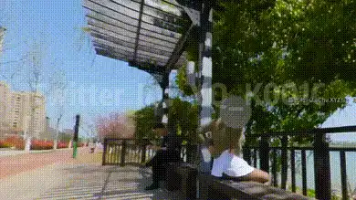 退网淫妻大神 #YQK 公园长椅露出自慰 #自购